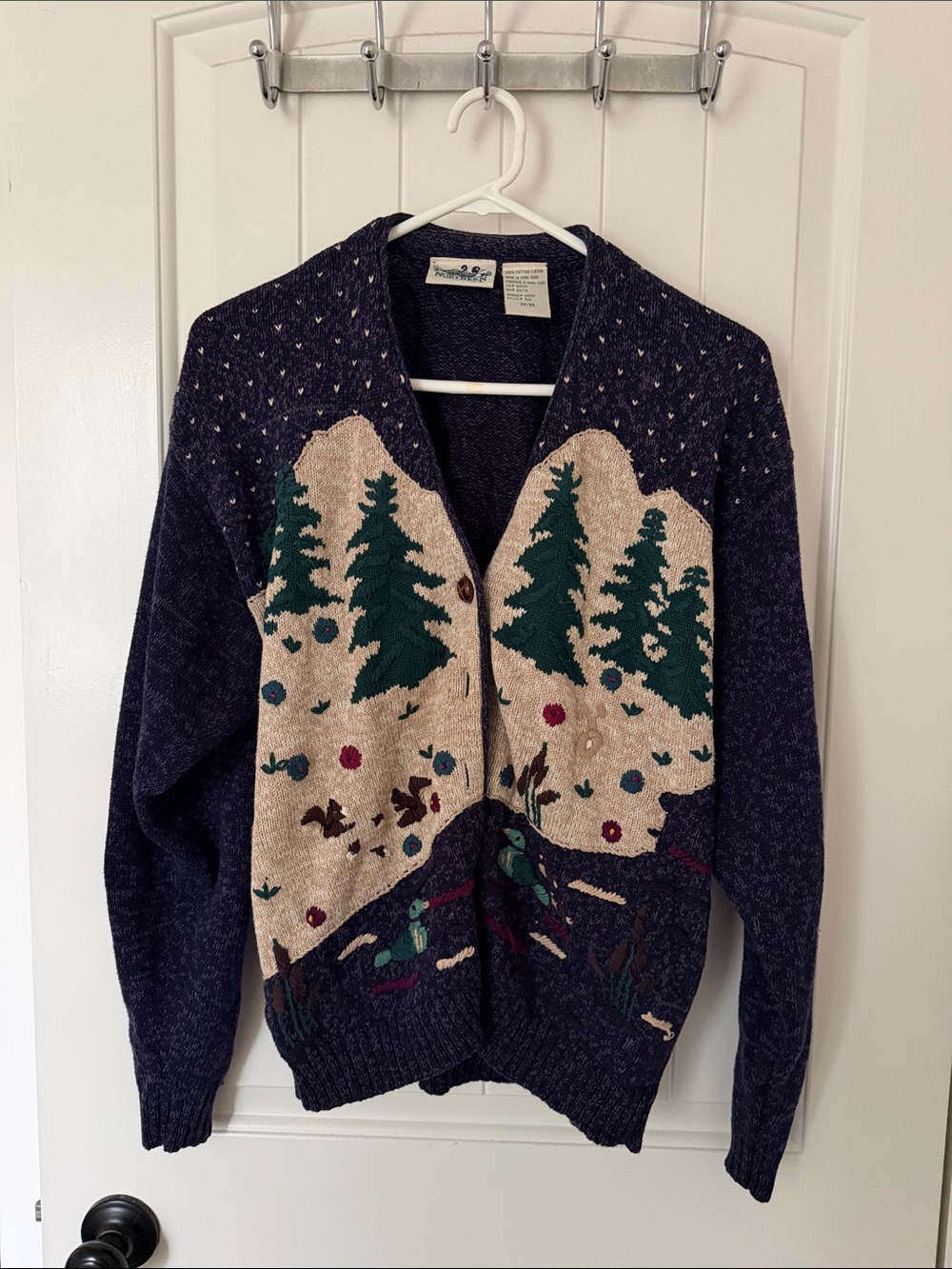 Vintage Northern Reflections Christmas Cardigan
